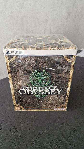 Coffret collector ps5 "one piece odyssey" neuf sous blister.