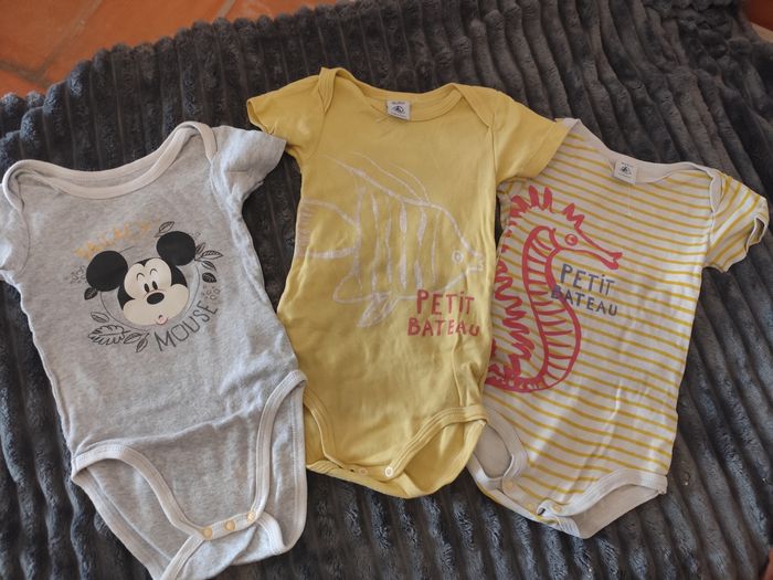 Lot de 11 vêtements en 18mois - photo numéro 2