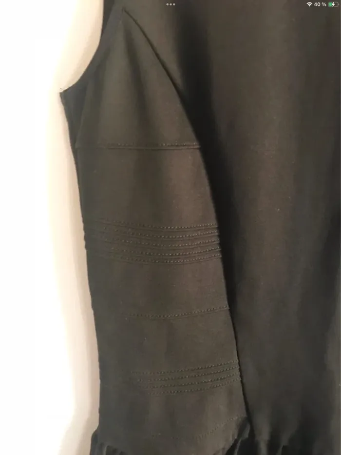 Robe noire sans manches taille 40 Miss United - photo numéro 4