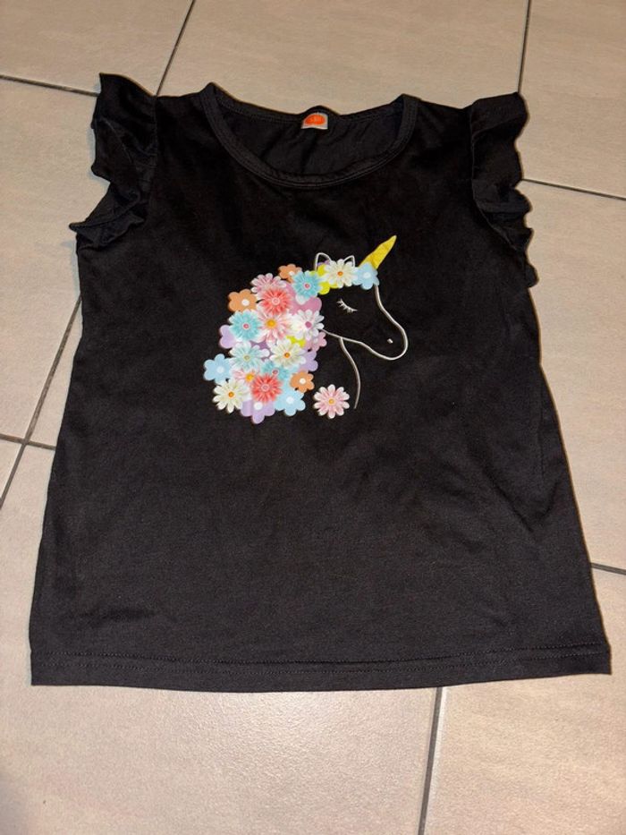 Tee shirt