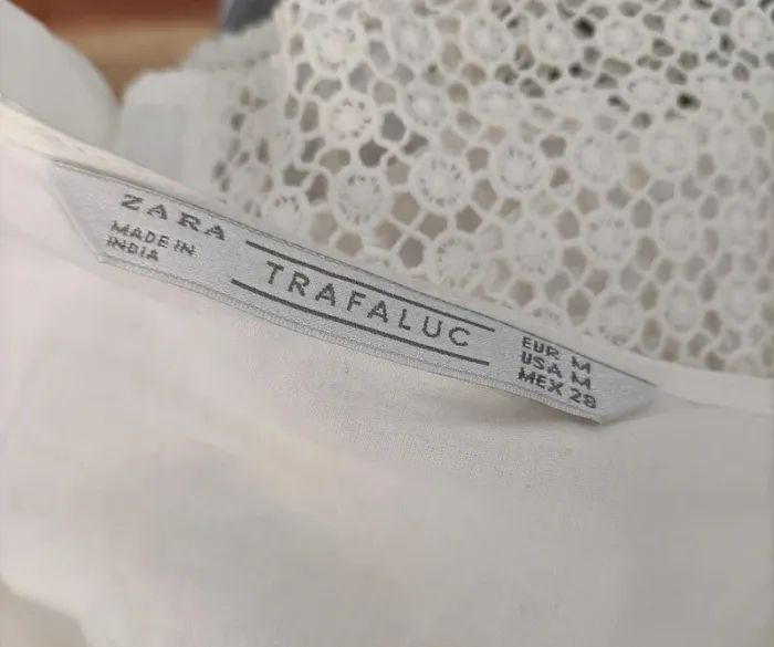 Robe blanche Broderie Anglaise - Zara Trafaluc 100% Coton doublure Viscose - A204 - photo numéro 9