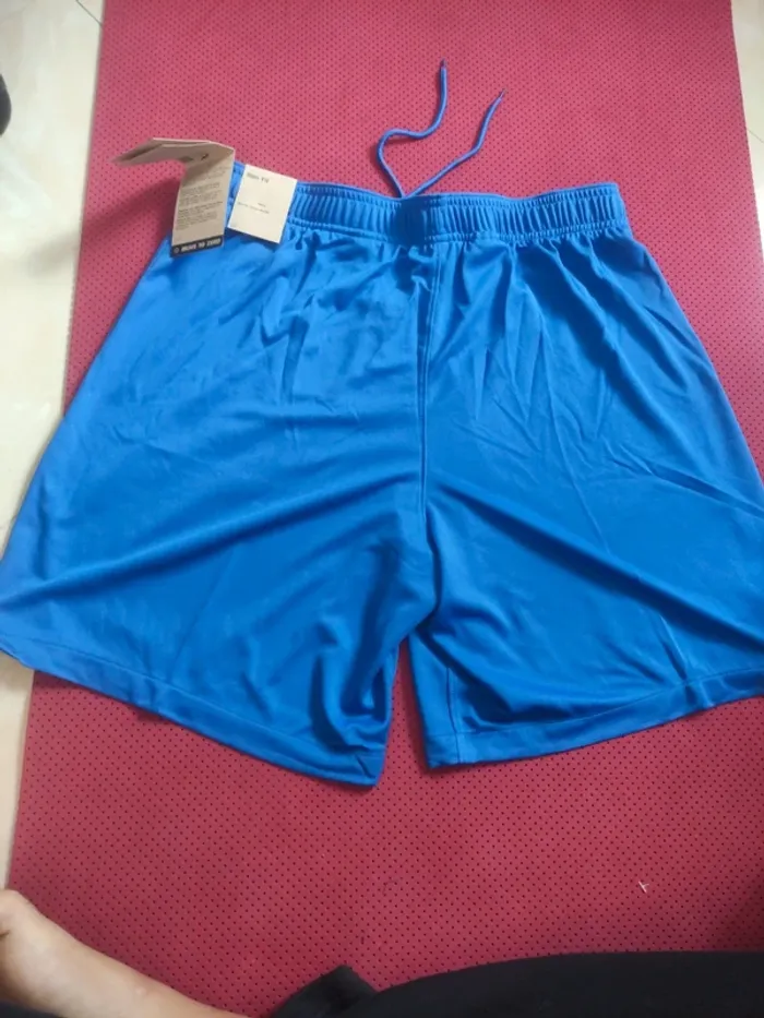 Short de foot France, Nike Authentique Officiel taille Adulte XL Slim, Neuf - photo numéro 11