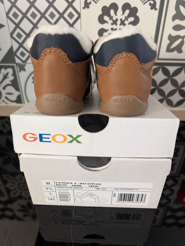 Chaussures fourrés garçon. Conseillé par les podologues. Taille 22. Neuf. Geox. - photo numéro 3