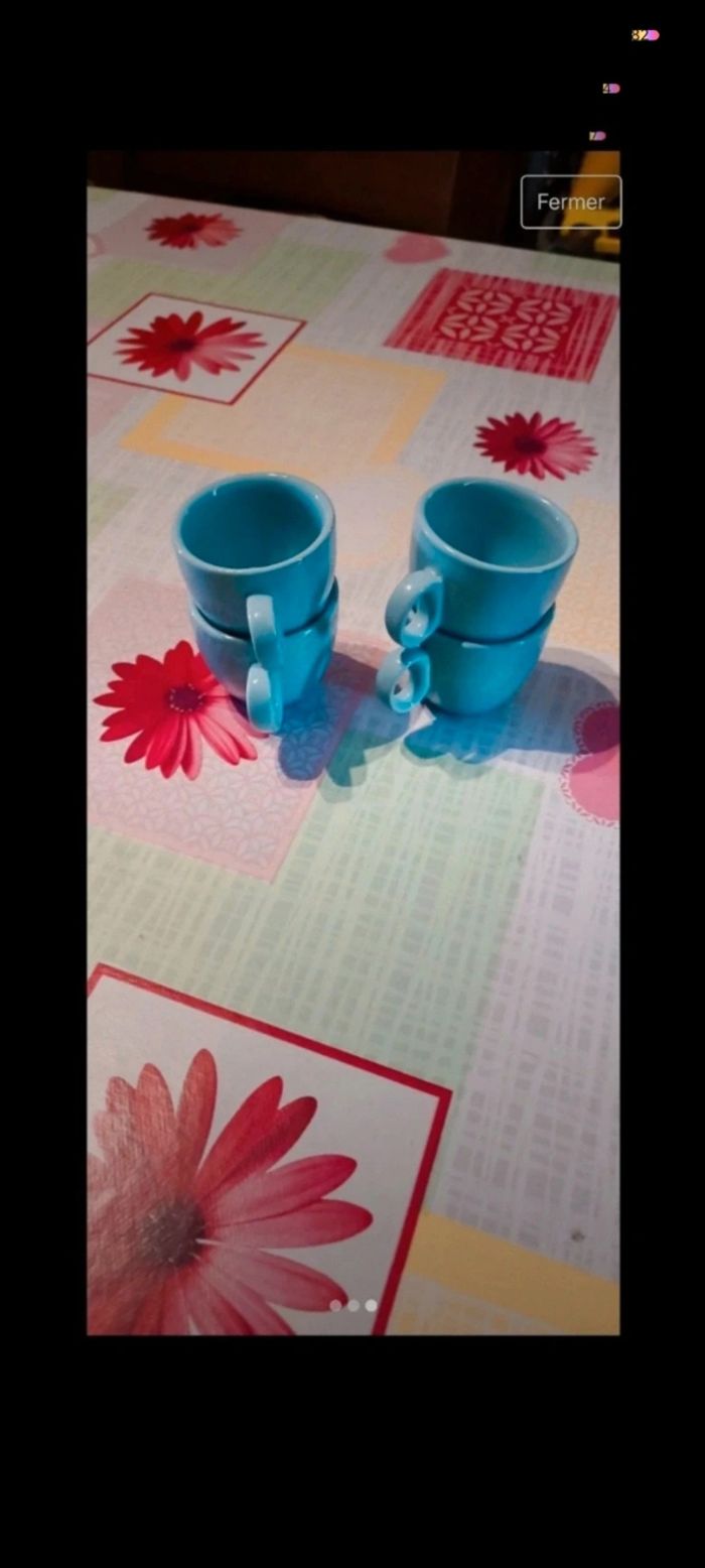 Mini tasses bleu