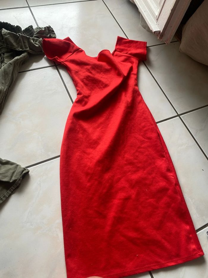 Robe rouge, taille 34 - photo numéro 2