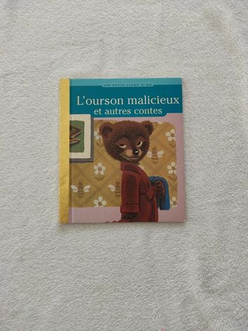 Livre "l'ourson malicieux et autres contes"