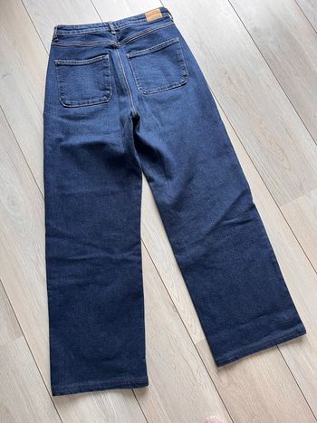 Jean à jambes large