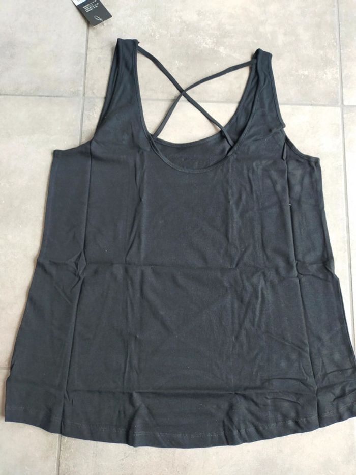 Top débardeur - photo numéro 2