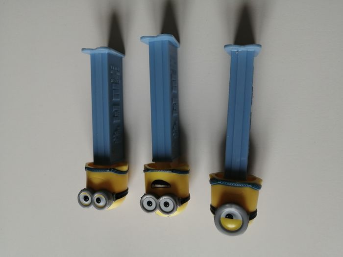 figurine pez les minions - photo numéro 2