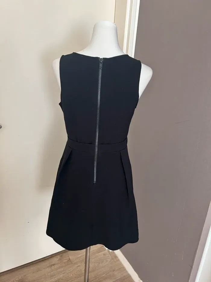 Bel Air, robe noire femme, taille 3/40 - photo numéro 3