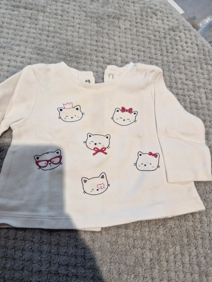 Ensemble t-shirt + gilet Majoral 0-2 mois - photo numéro 6