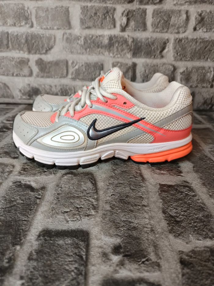 Nike Zoom Atlas Taille 38 - photo numéro 2