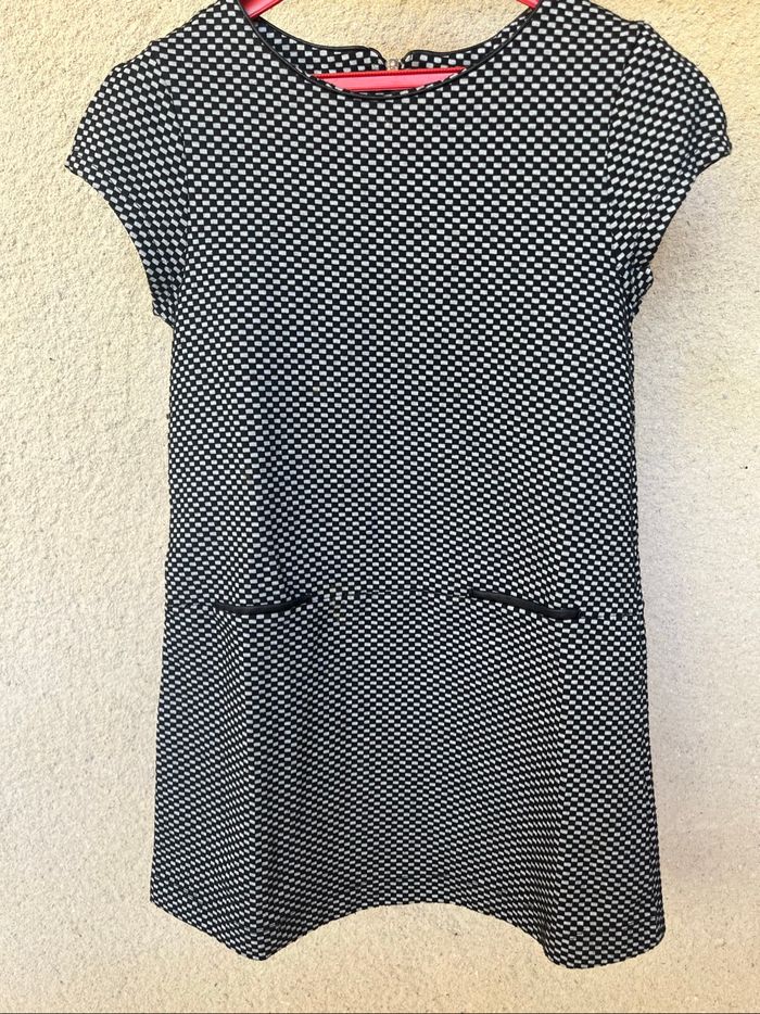 Robe coupe droite Zara