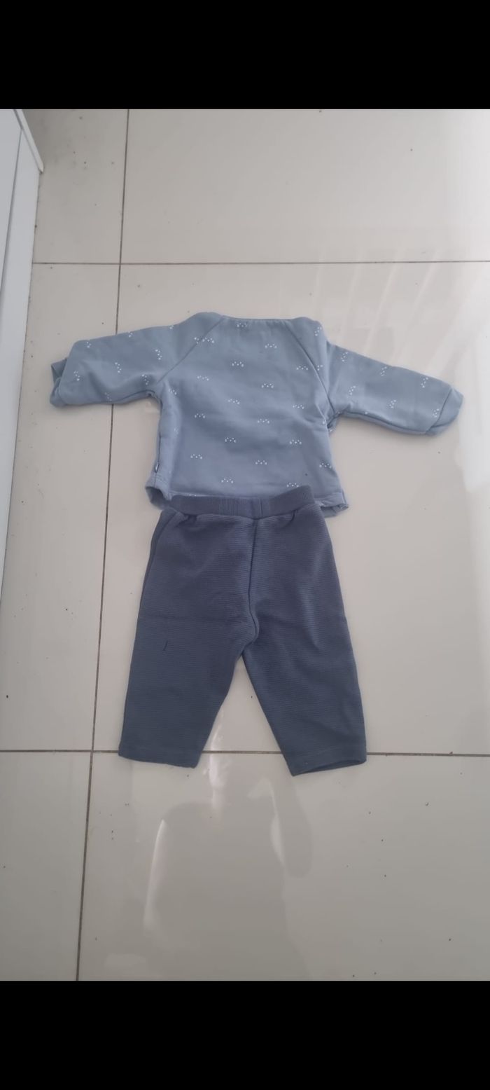 Ensemble pull et pantalon bébé obaibi taille 3 mois - photo numéro 2