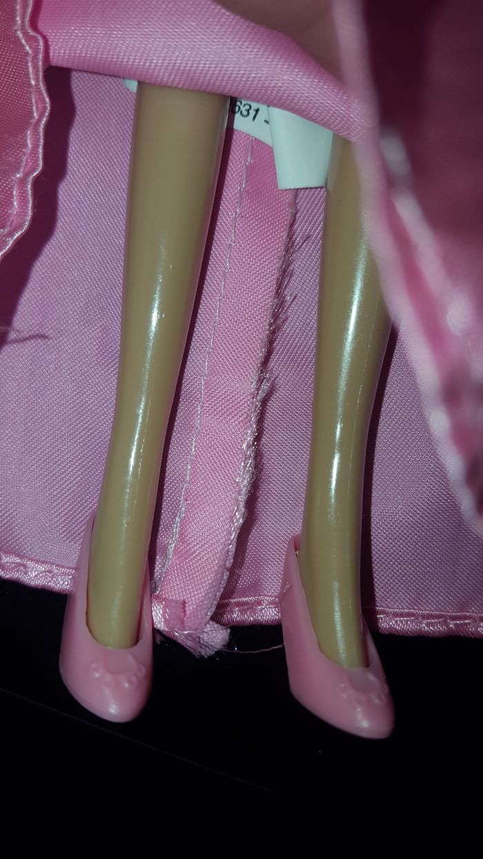 Barbie princesse rose - photo numéro 4