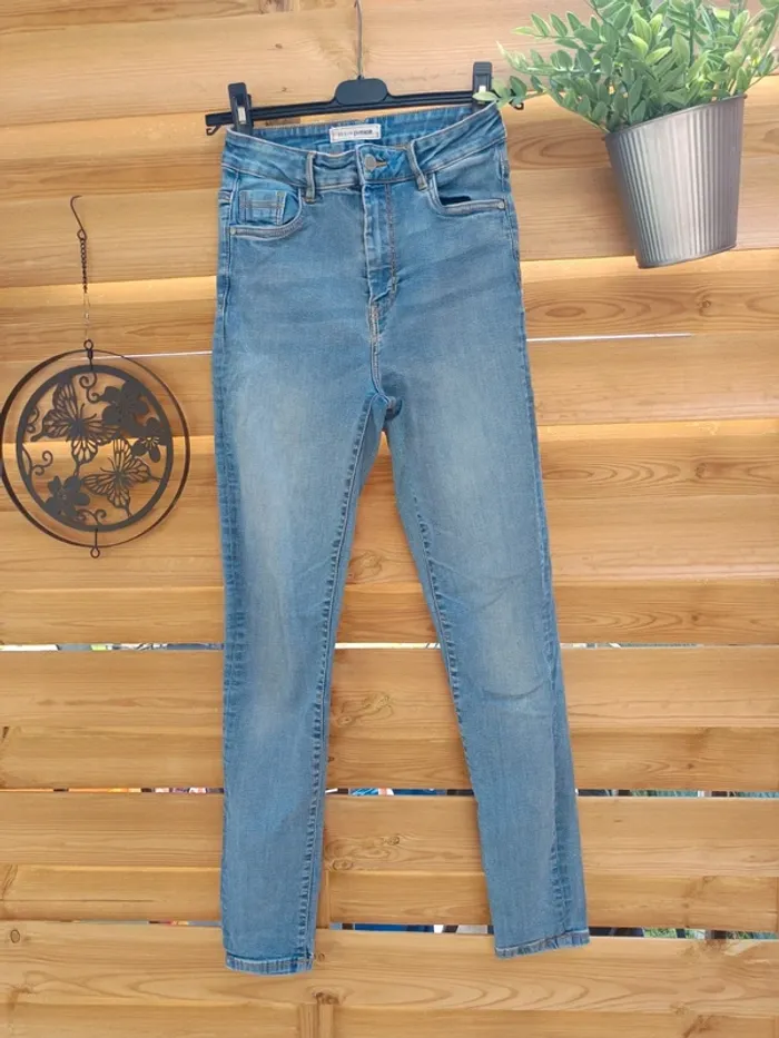 Jean taille 36 - photo numéro 2