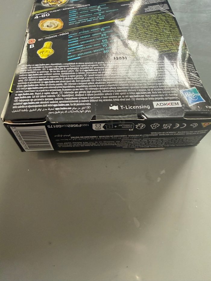 Toupie Beyblade X Arrow Wizard 4-80B + Lanceur - Takara Tomy de Hasbro - photo numéro 9