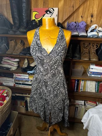 Robe motif asymétrique 42 transparente