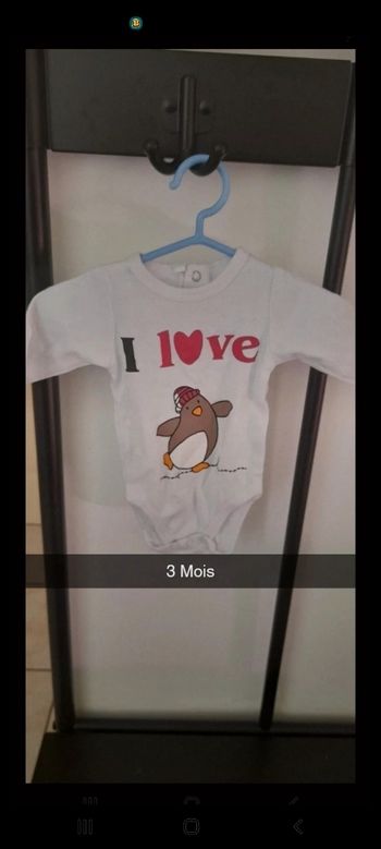 Bodies manches longues taille 3 Mois