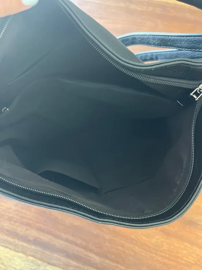 Sac noir - photo numéro 2