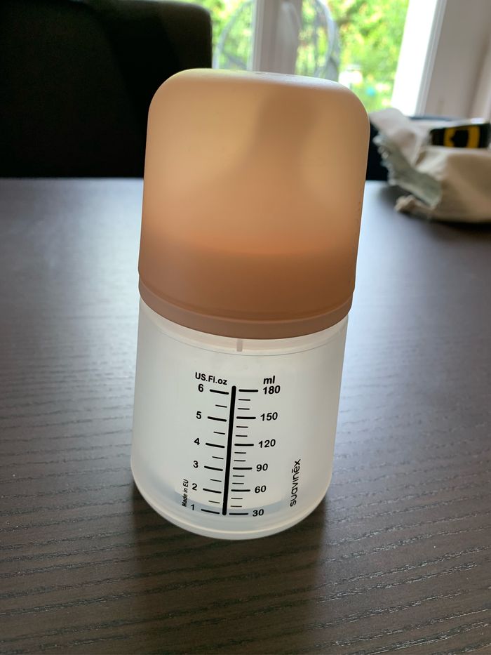 Biberon Suavinex anti-colique - photo numéro 2