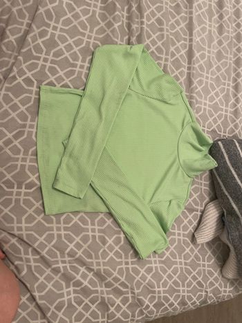 T-shirt colle rouler