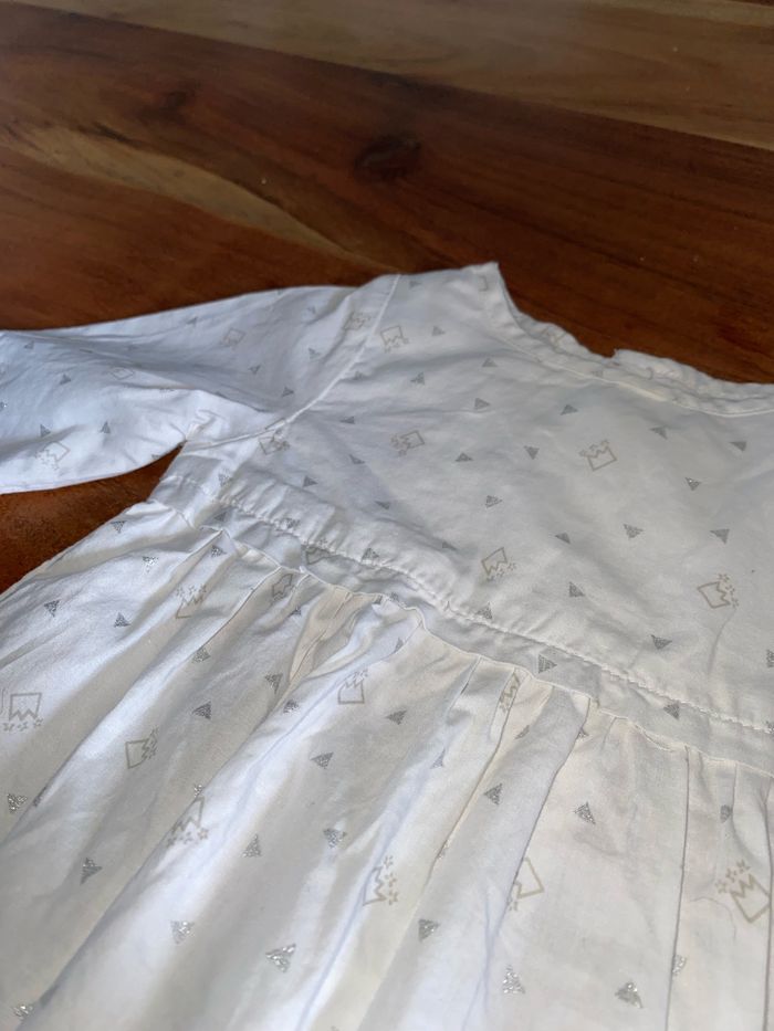 Robe blanche dpam - photo numéro 3