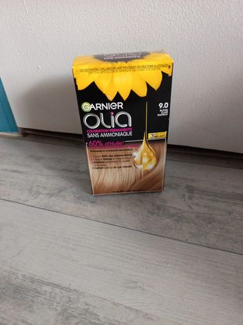 Garnier olia 9.0 blond clair radieux