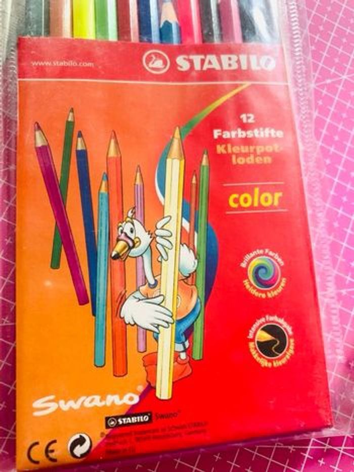 Lot 12 crayons de couleur Stabilo + 11 mini crayons ronds - photo numéro 4