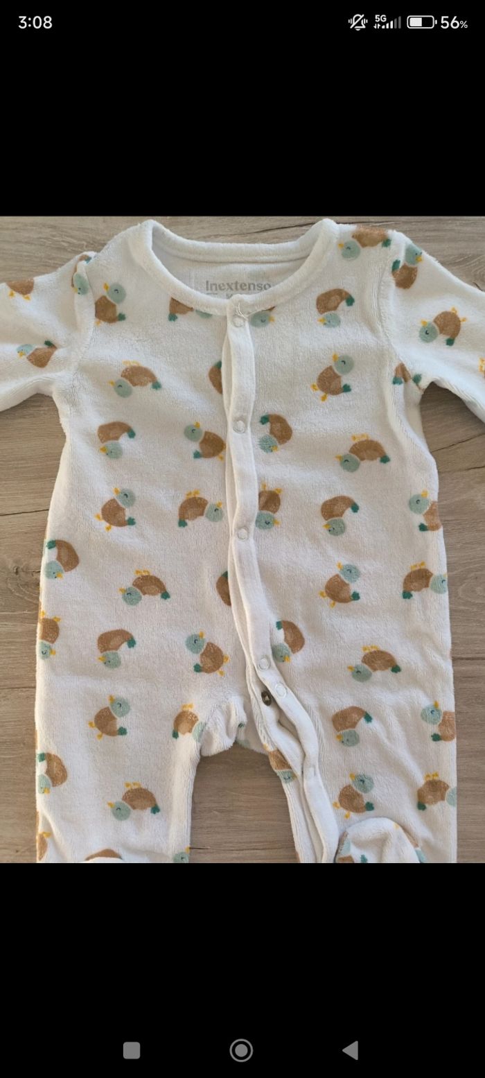 Pyjama taille 1 mois - photo numéro 2