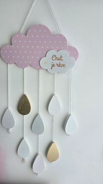 Belle décoration atmosphère nuages et pluie
