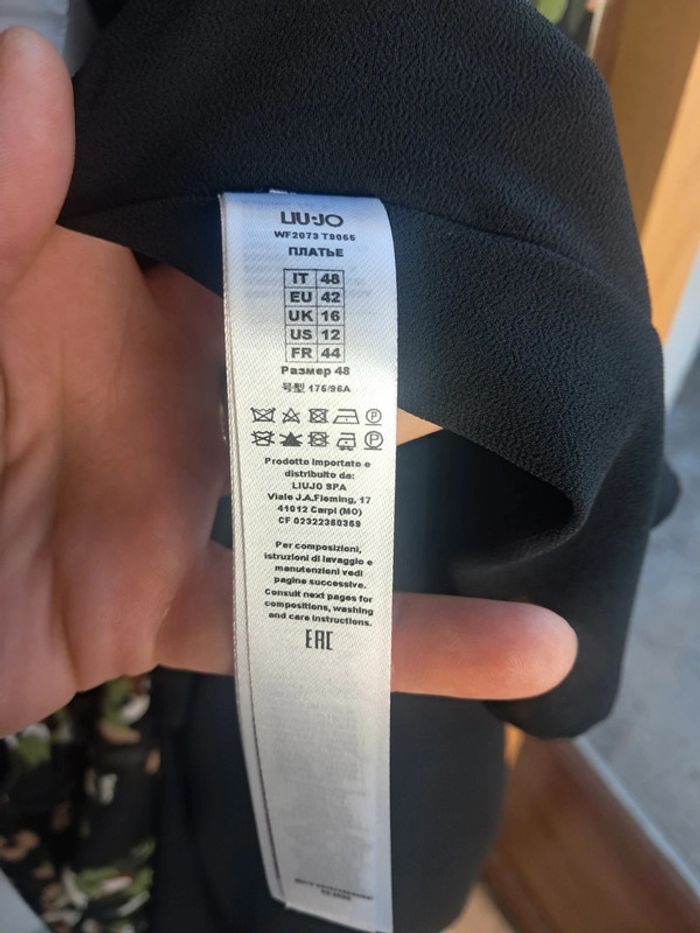 Liu Jo robe robe hiver 2022 T.44 neuve - photo numéro 15