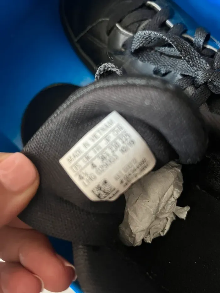 Baskets Adidas taille 36 - photo numéro 5