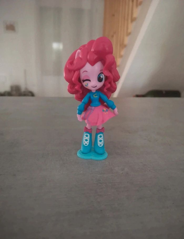 My little pony equestria pinkie pie