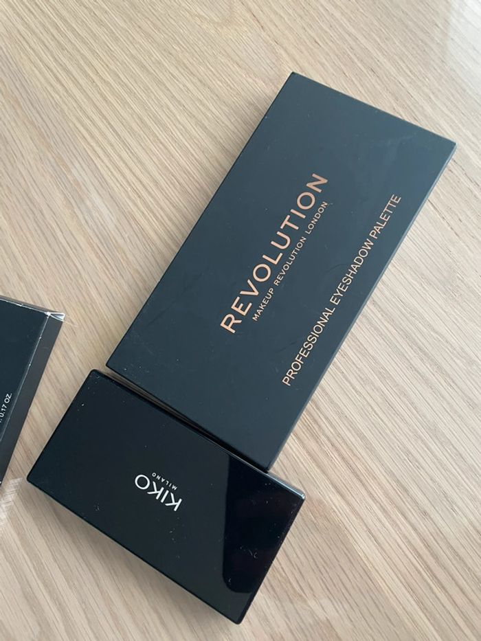 Lot de 2 palettes yeux Kiko + Revolution - photo numéro 2