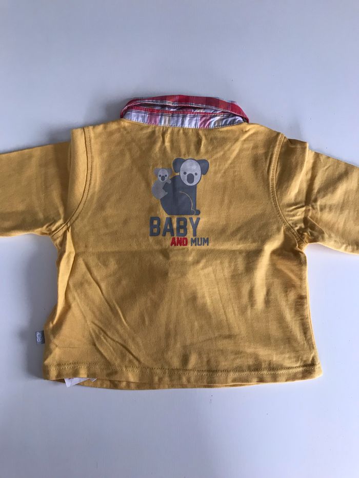 T-shirt bébé moutarde effet chemise 6 mois - photo numéro 3
