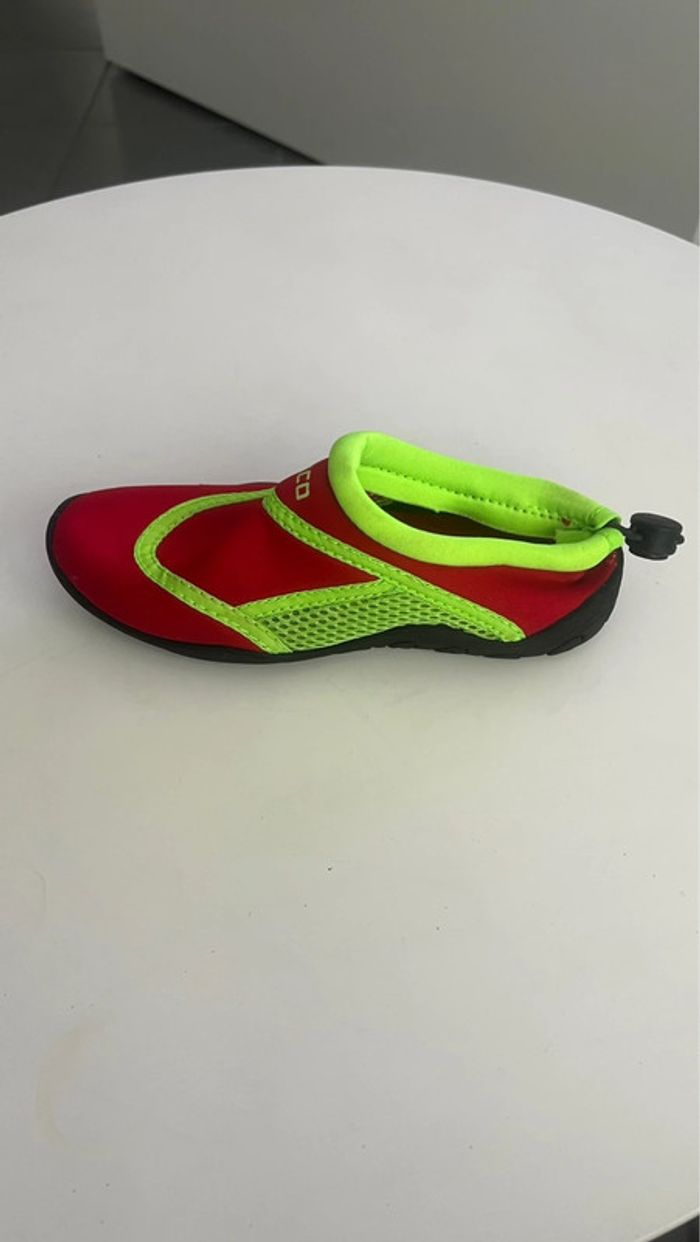 Chaussures aquatiques beco  en parfait état taille 31  avec serrage réglable - photo numéro 3