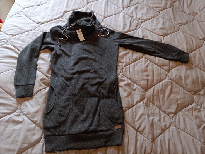 Sweat long col montant