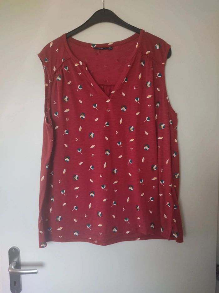 Blouse / tunique sans manche
