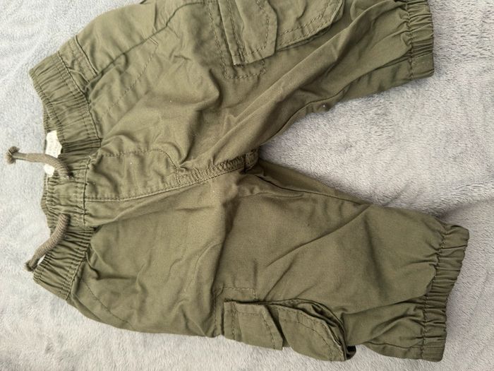 2 pantalon cargo et un jean - photo numéro 13