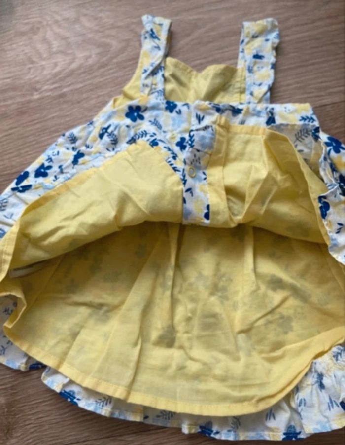 Robe 6 mois - photo numéro 5
