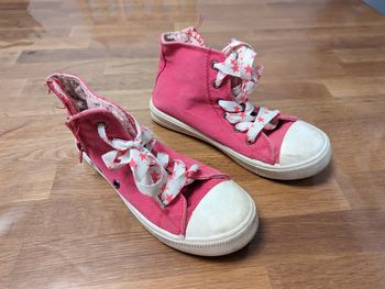Chaussures montantes en toile fille pointure 32