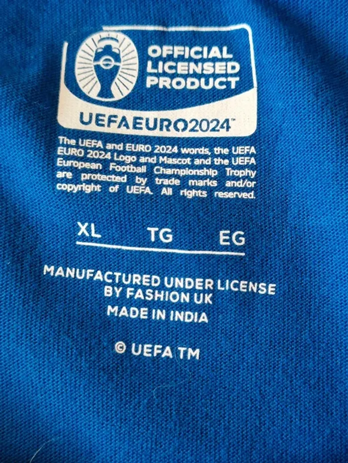 Tee-shirt - photo numéro 3