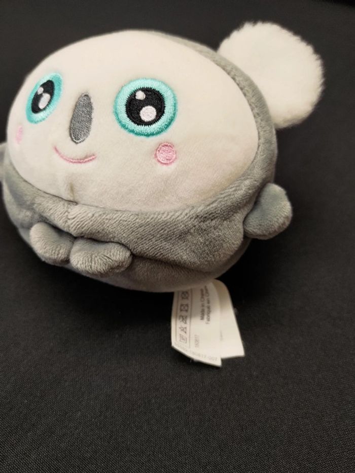Peluche Squishimals Koala gris – Yeux bleus – Ultra douce - photo numéro 6