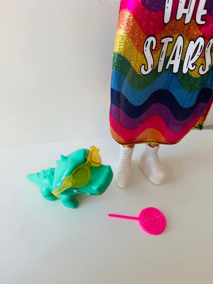 Poupée Barbie extra - photo numéro 2