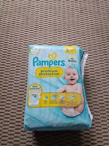 Pampers prenium taille 2