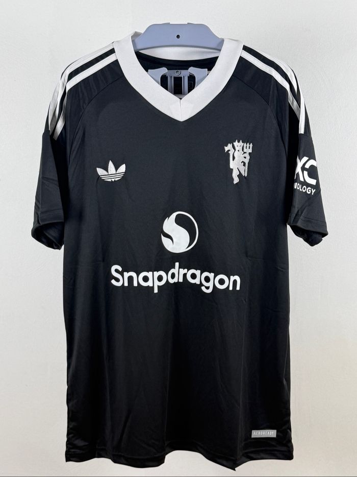 : Maillot Manchester United Noir Adidas – Taille L –