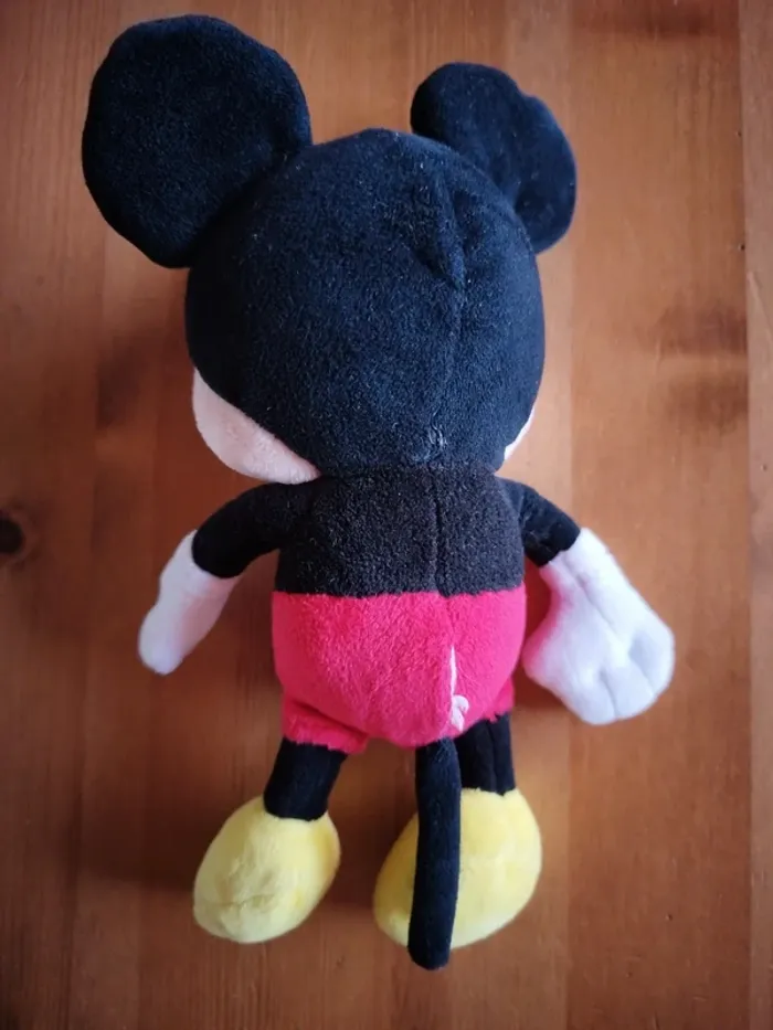 Peluche Mickey sonore - photo numéro 2