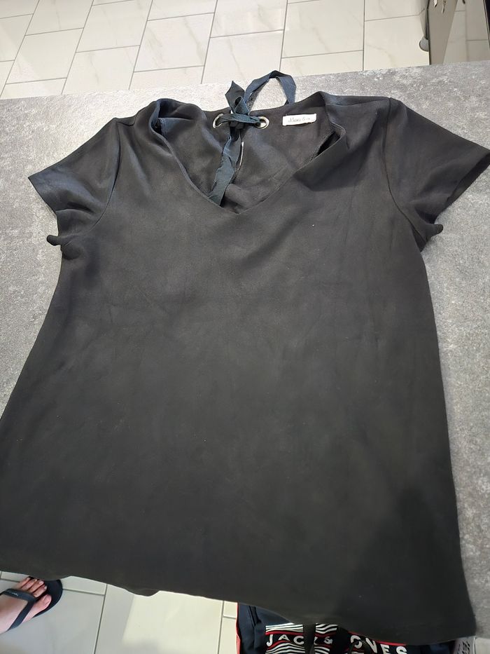Tee shirt