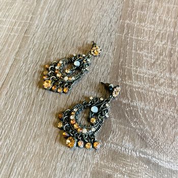 Boucles d’oreilles pendantes 🌸